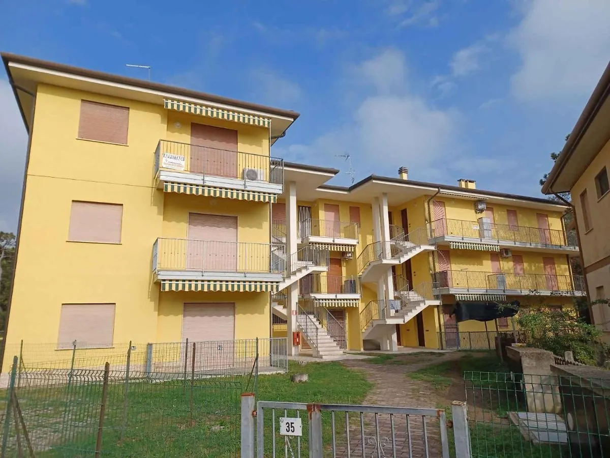 Apartment In Rosolina Mare 27837