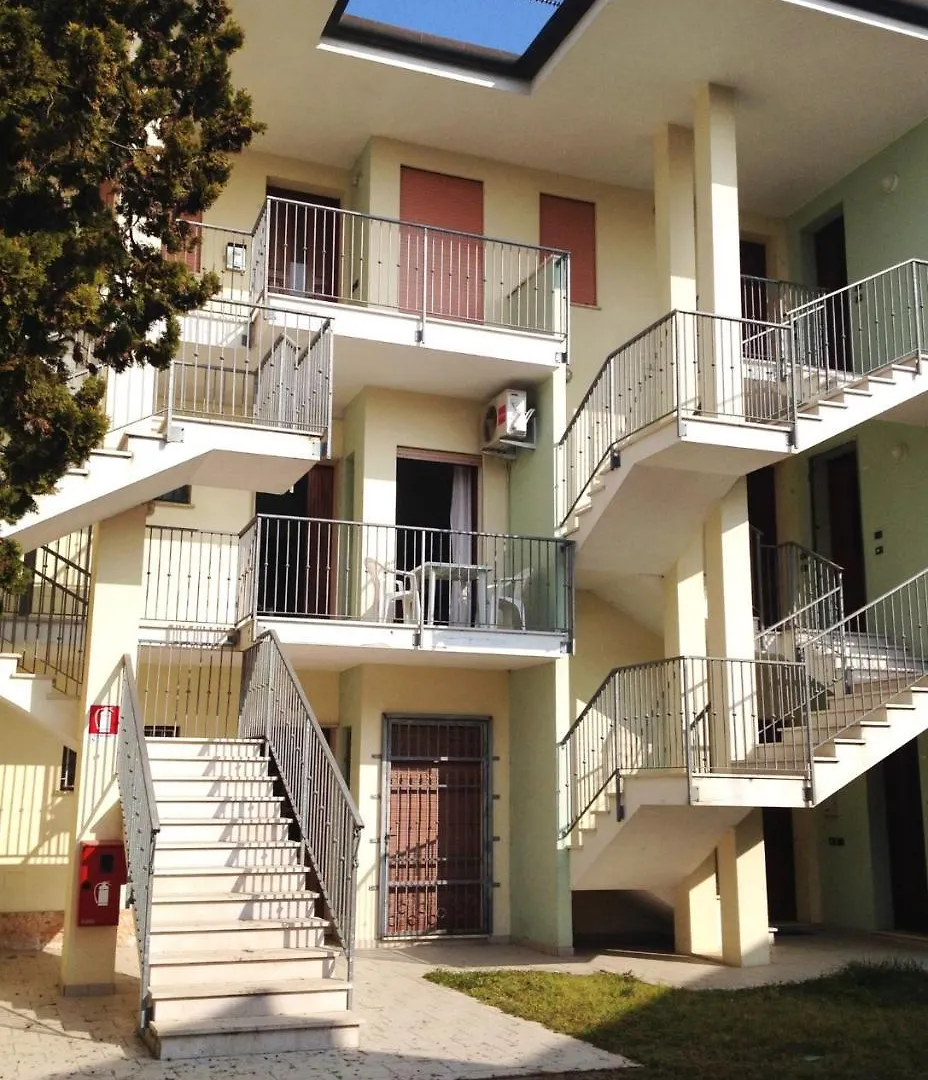 Apartment In Rosolina Mare 27837